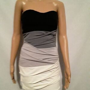 NWT Ruby Rox Stretch Paneled Strapless Lined Dress Size S